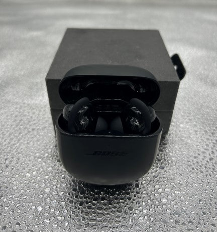 Bose QuietComfort Noise Cancelling Bluetooth Wireless Earbuds II - Black image 3