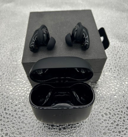 Bose QuietComfort Noise Cancelling Bluetooth Wireless Earbuds II - Black image 2