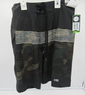 Salty Crew Men's Pinnacle Angler Board Shorts - Size 30 - Camo image 0